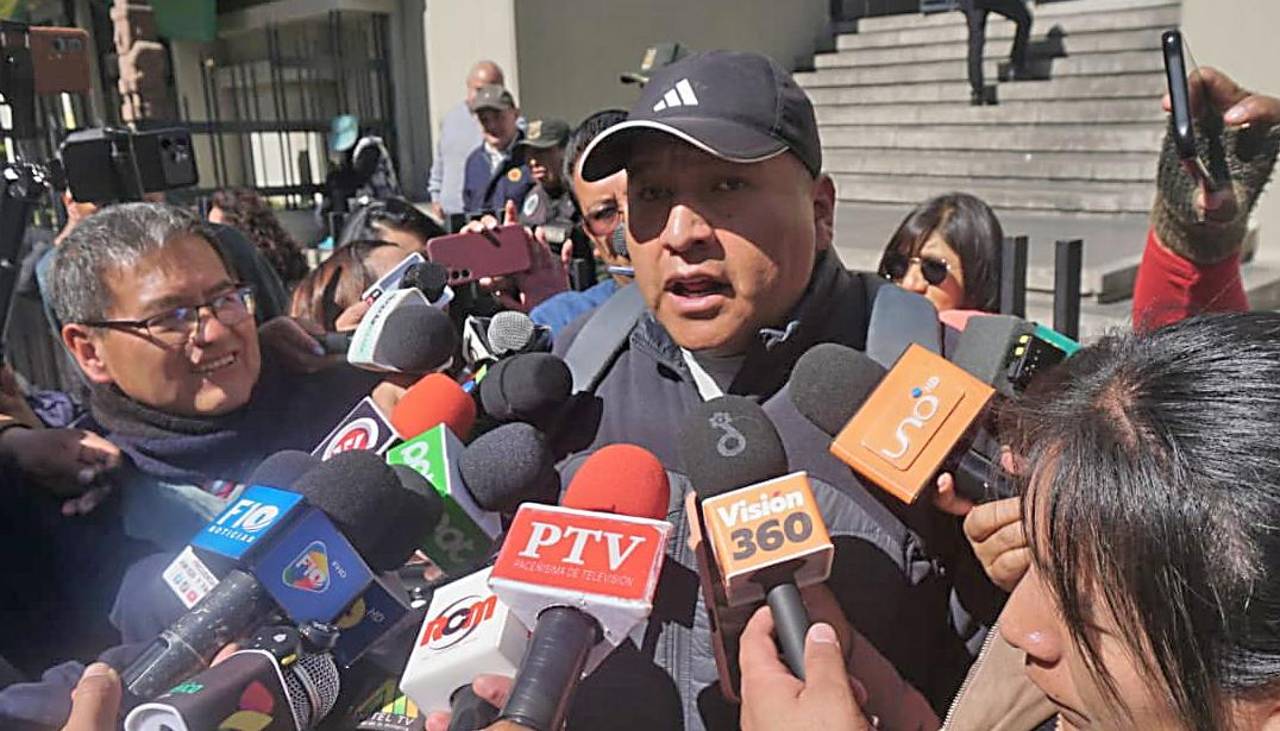 “No podemos vivir en dictadura”: Argollo rechaza ampliación del Estado de excepción y el decreto del diésel
