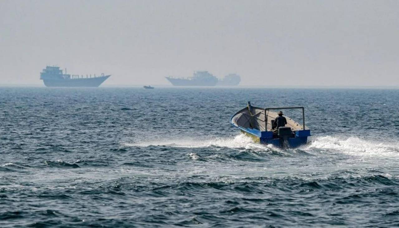 Trump amenaza con destruir cualquier barco iraní que desafíe el bloqueo