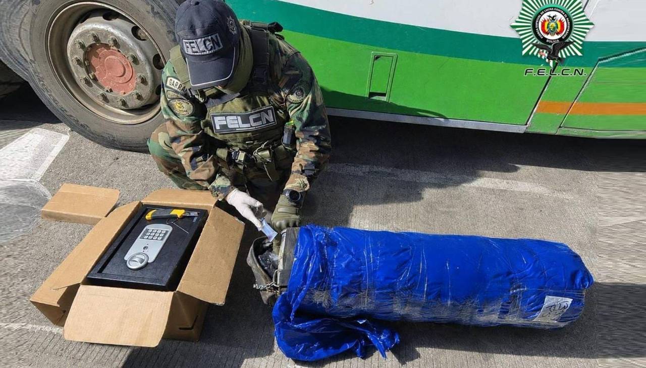 Santa Cruz: Hallan droga camuflada en saco de boxeo y cajas fuertes en ruta Bioceánica