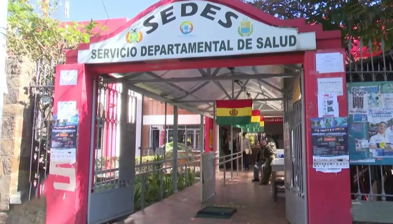 Trabajadores del Sedes cumplen cuarto día de paro en rechazo al recorte de sus bonos viáticos