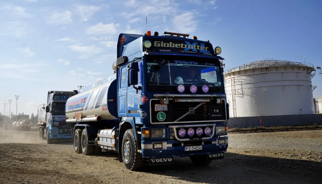 “No aceptan que una empresa privada importe diésel”, dirigente de transporte denuncia que YPFB traba importación de combustible