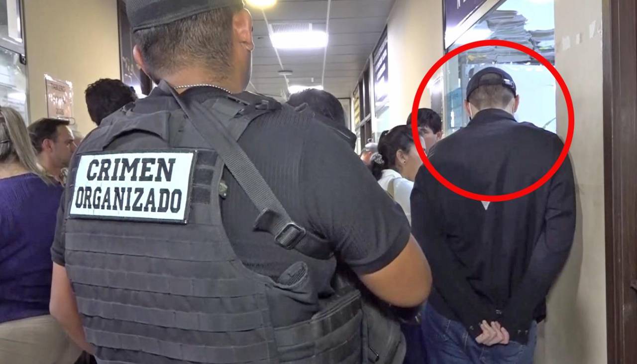 Fiscalía pide 180 días de detención para el acusado de tráfico de armas en Viru Viru