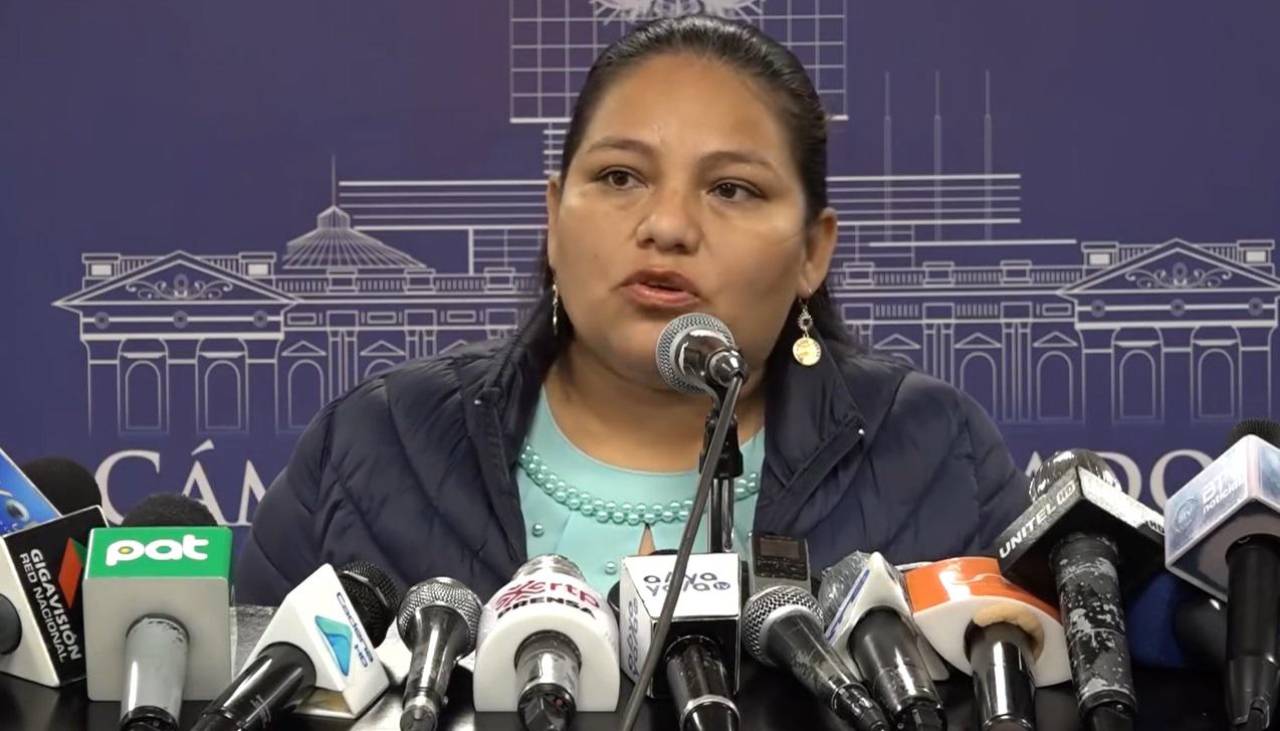 Diputada Deysi Choque pide anular exámenes orales por el caso “chanchullo” que salpica a la senadora Patricia Arce