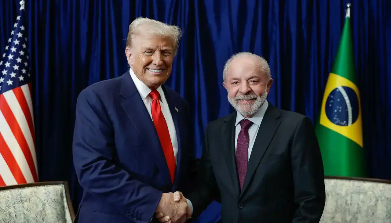 Trump retira el arancel del 40 % a ciertos productos de Brasil tras negociar con Lula