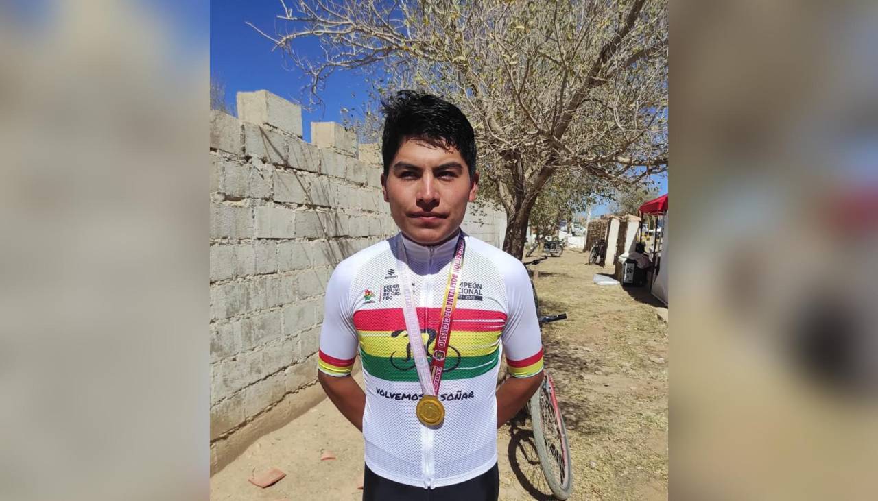 Campeón nacional de ciclismo está en terapia intensiva tras sufrir un accidente de tránsito 