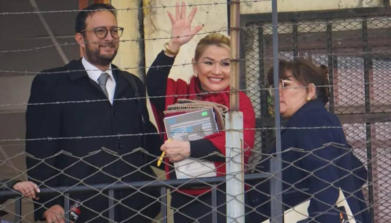 Defensa de Añez dice que pedirá juicio de responsabilidades en audiencia por el caso Sacaba