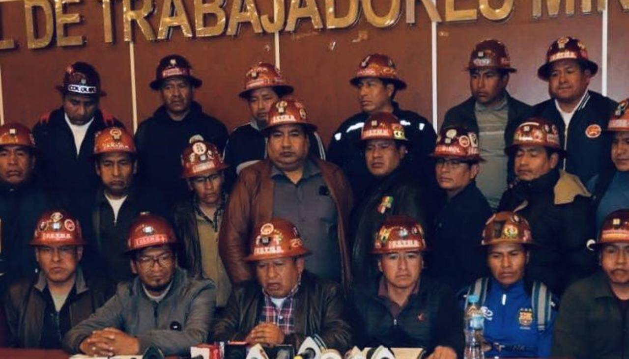 Mineros asalariados declaran huelga general indefinida en contra de la eliminación de la subvención