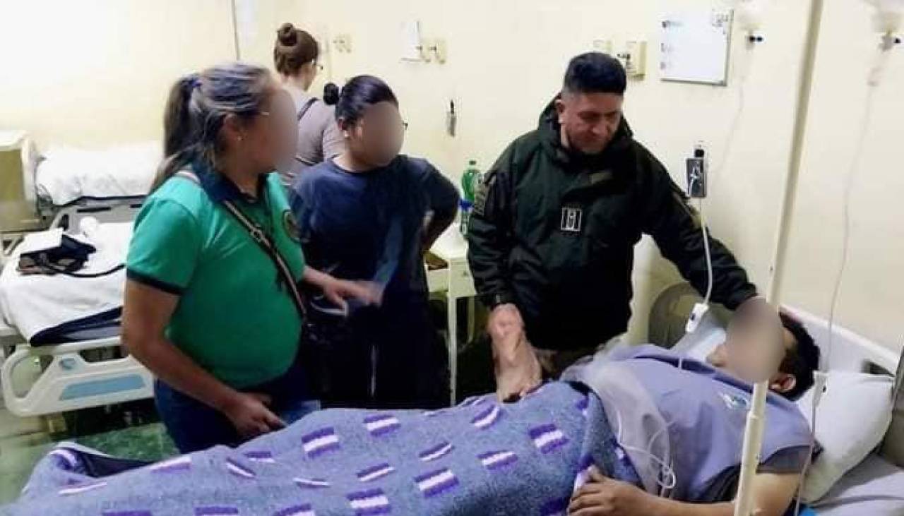 El policía herido en Parotani necesitará más cirugías; médicos le amputaron un dedo