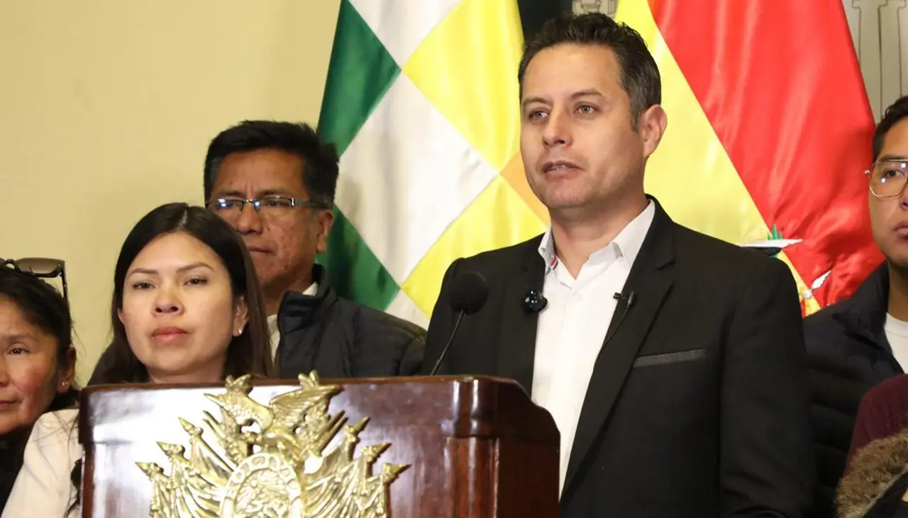 “No soy parte del supuesto golpe de Estado”: Lara pide a Paz que lo escuche para hacer una propuesta a los movilizados