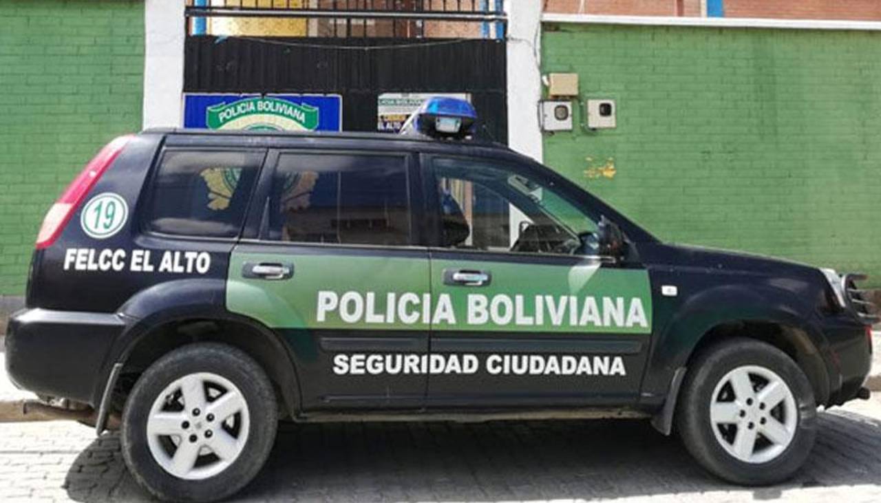 Bloqueos impiden que personal de la Felcc levante el cuerpo de un muerto en El Alto, denuncia la Policía