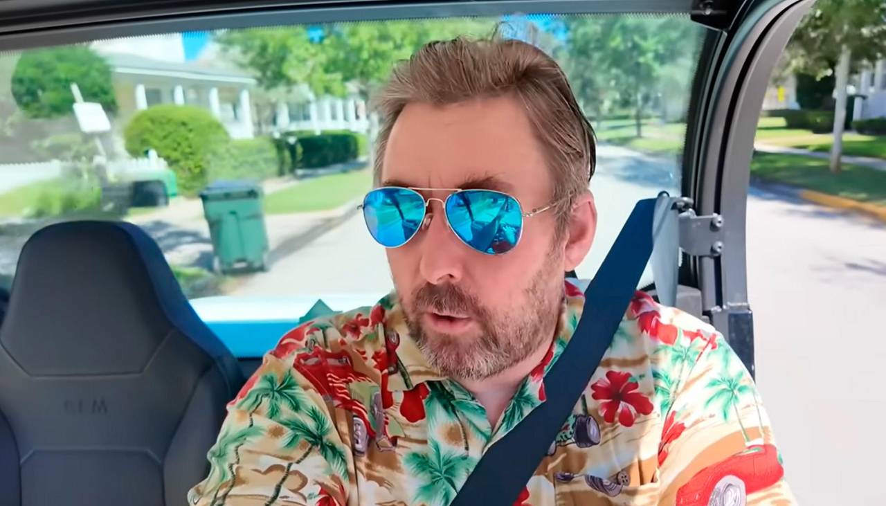 Hallan sin vida en su cama al popular youtuber Adam “The Woo” Williams 