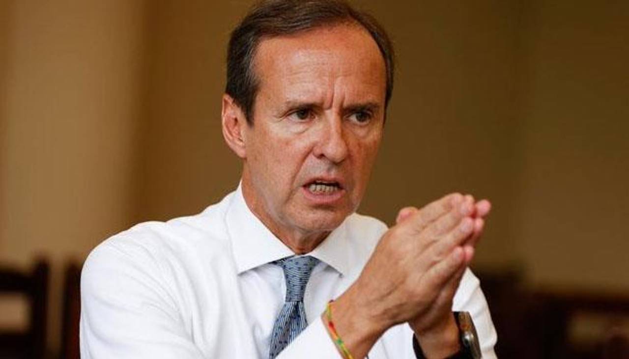 “No se enreden más. Despídanlo. Hoy”, dice Tuto Quiroga tras denuncias sobre el viaje del gerente de BoA a Miami