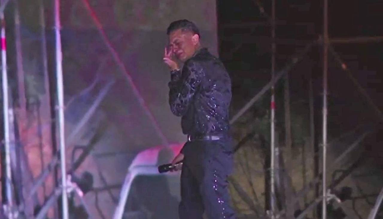 Naoki Ishida rompe en llanto durante homenaje a su hermano ‘Ocasional Talento’ en la verbena paceña