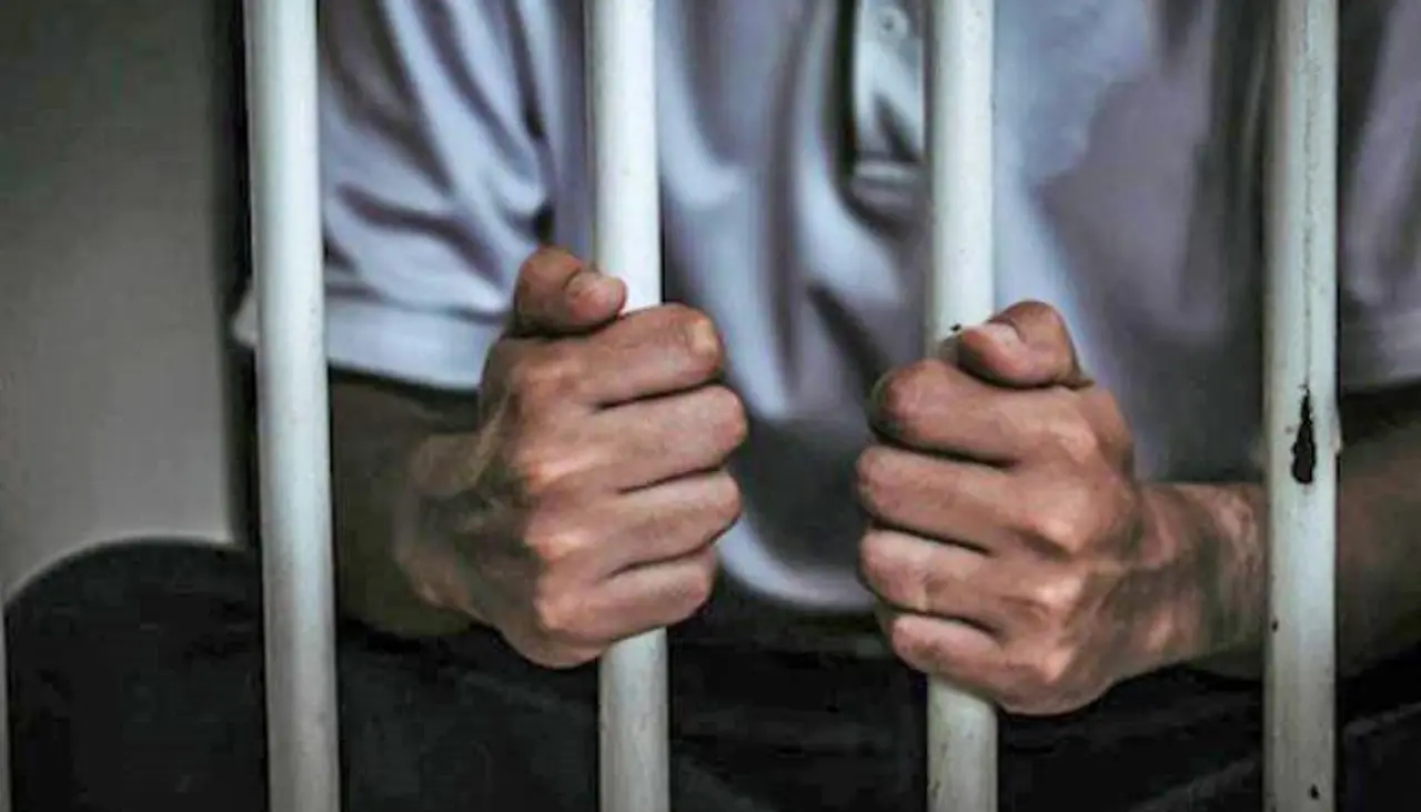 Abuelo que violó y embarazó a su nieta fue enviado a la cárcel, la víctima ya tuvo a su bebé