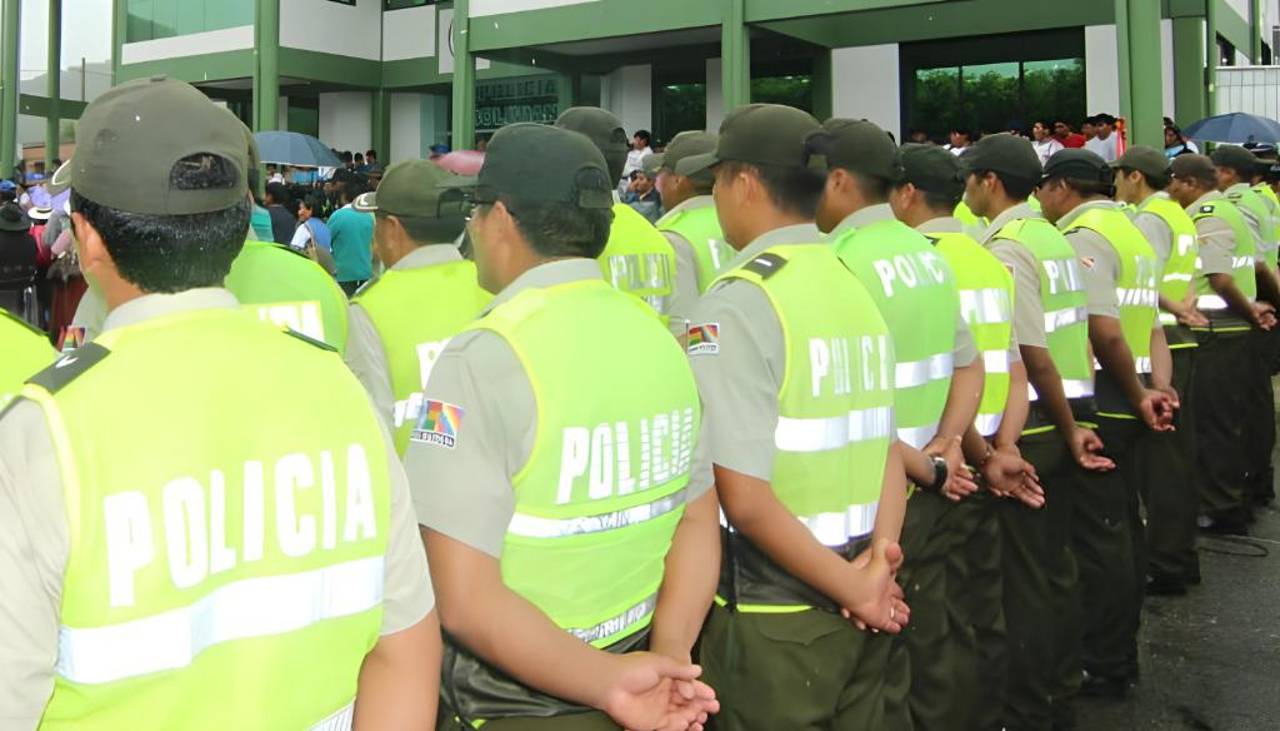Policía no tiene fecha de retorno al trópico: Comandante ve riesgos y pide retractación de los que amenazaron a uniformados