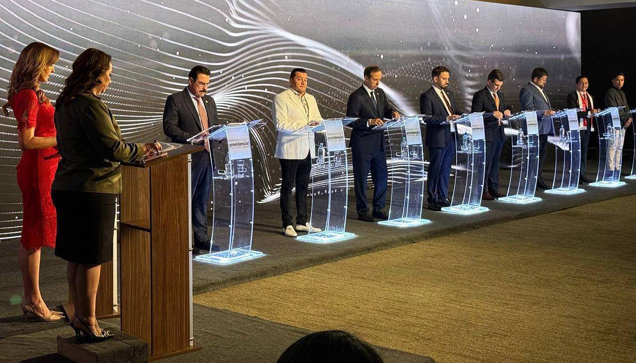 Confederación de empresarios y periodistas de Bolivia consideran que no se cumplen los objetivos del segundo debate presidencial ante ausencia de candidatos