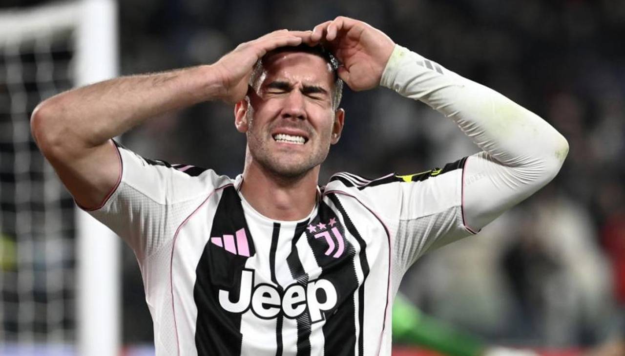 Juventus pierde a su goleador Vlahovic tras sufrir una dura lesión muscular