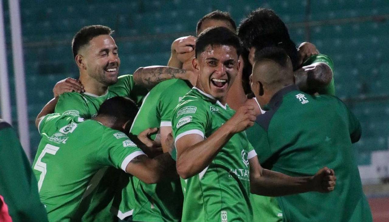 Tomayapo golea a Independiente y logra su primer triunfo en la Copa Paceña