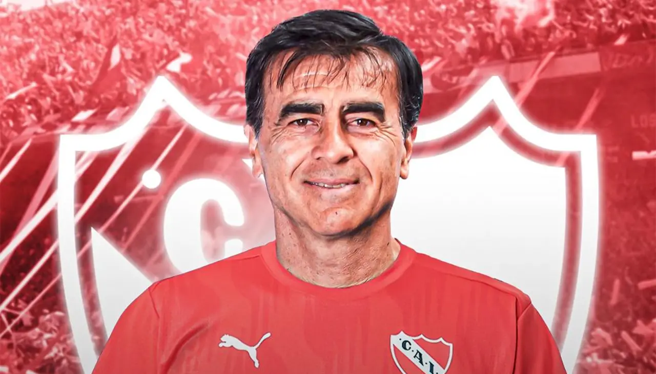 Gustavo Quinteros tiene todo acordado para ser nuevo DT de Independiente