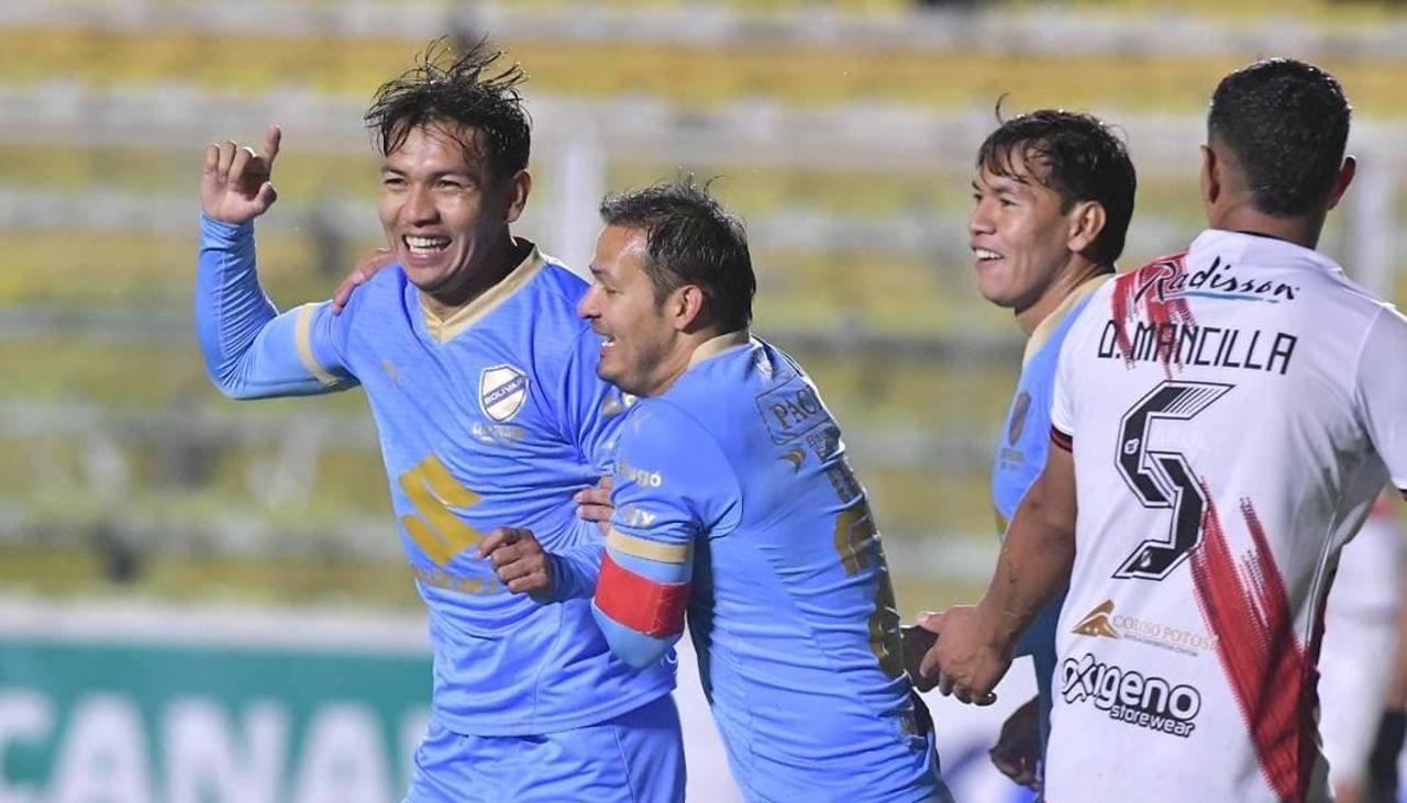 Bolívar vence por goleada a Nacional Potosí y no se rinde en la pelea por el campeonato