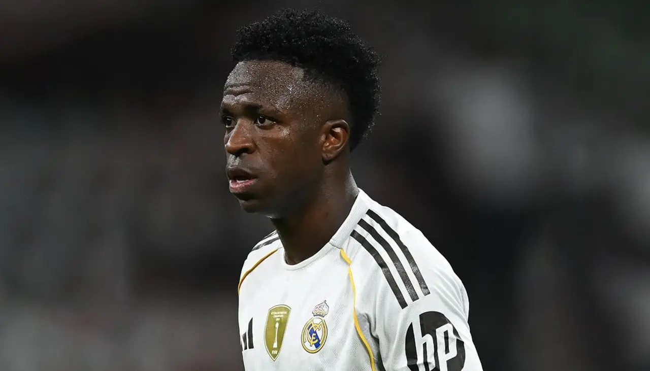 Vinícius es procesado en Brasil por “perturbar” a vecinos con fiesta de cumpleaños