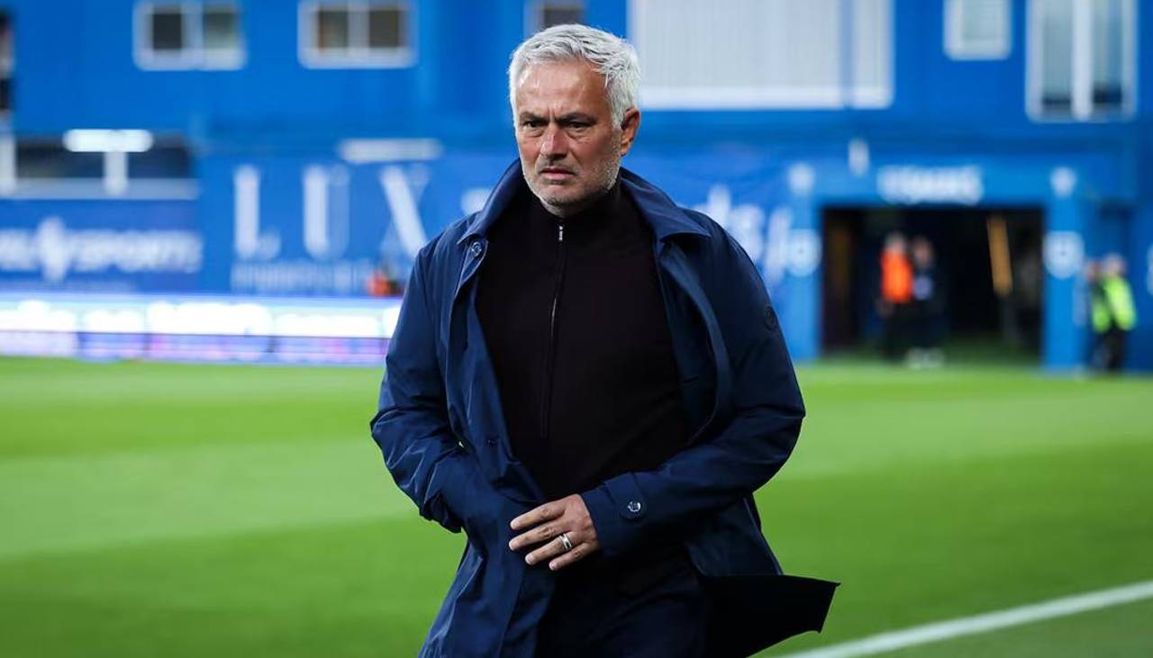 Benfica anuncia que Real Madrid pagará una cláusula millonaria por Mourinho