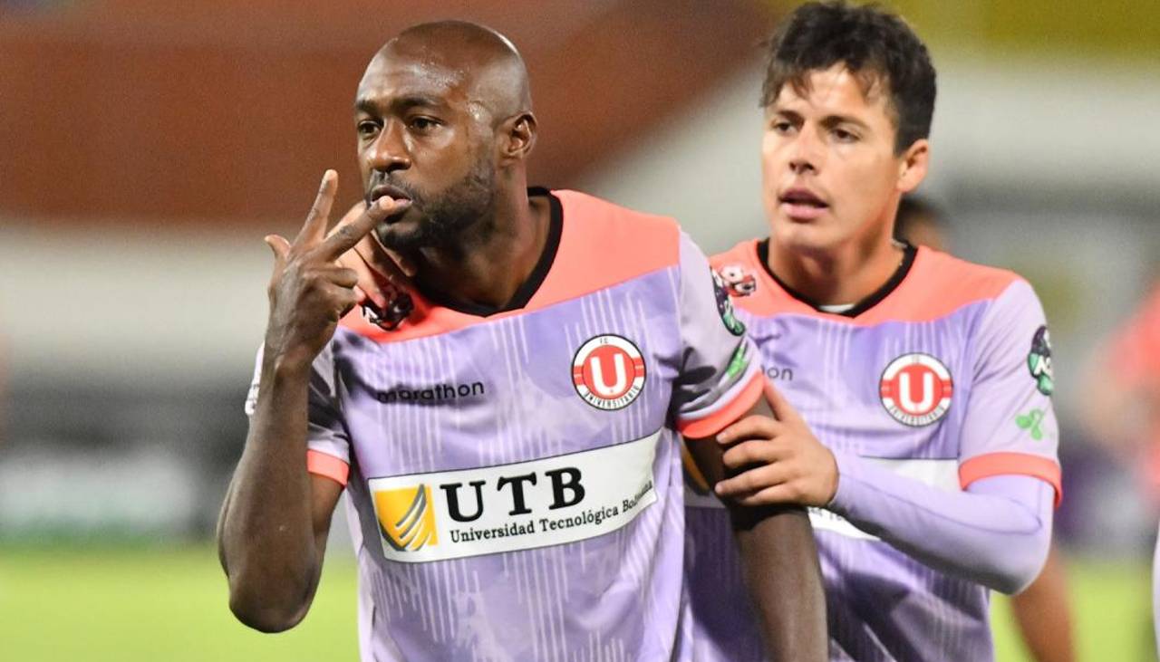 FC Universitario sale del último lugar de la tabla tras vencer a Nacional Potosí
