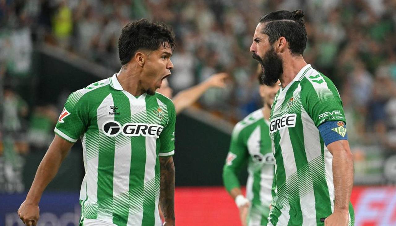 Real Betis vence por goleada a Osasuna y sube a la tercera plaza de LaLiga