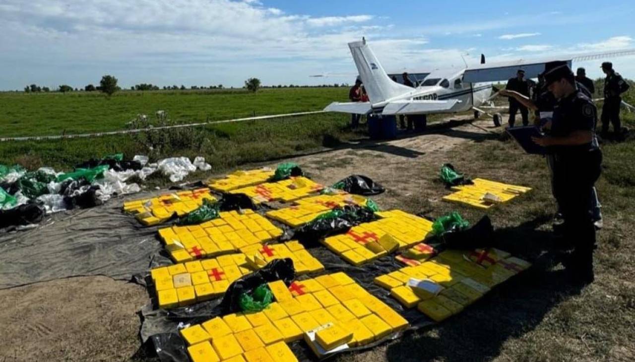 En Argentina cae una avioneta y dos personas que transportaban 358 kilos de cocaína procedente de Bolivia 