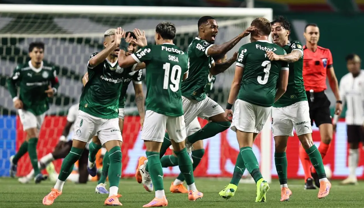 Palmeiras logra tremenda remontada y deja sin final de Libertadores a Liga de Quito y Villamil