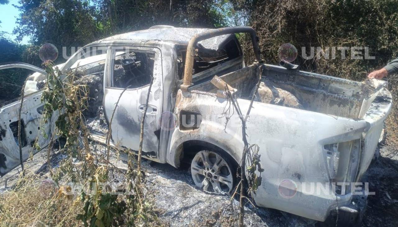 Encuentran a tres personas carbonizadas dentro de una camioneta en la comunidad Las Peñas 