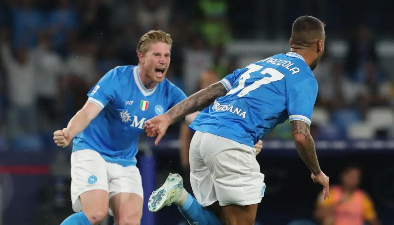 Napoli vence a Pisa y suma su cuarta victoria para estirar su liderato en Italia