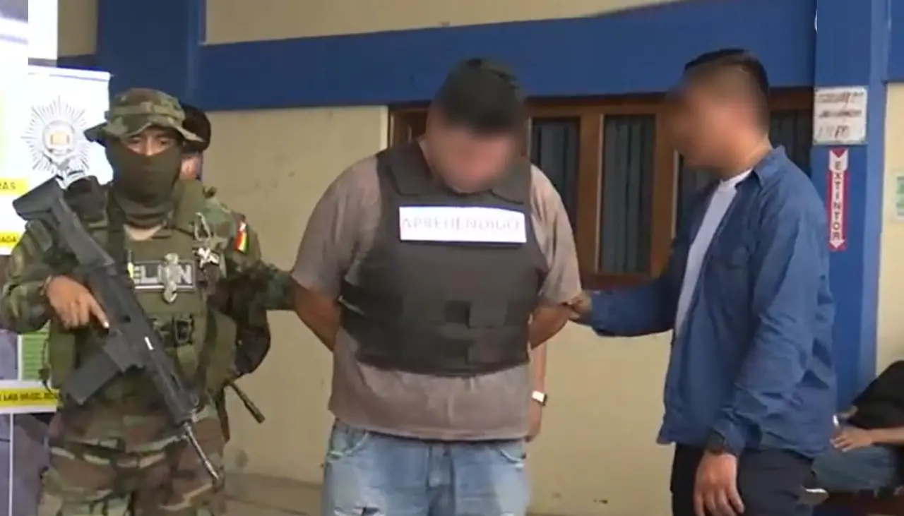 Aprehenden a un hombre que transportaba droga a Paraguay en un camión cisterna 