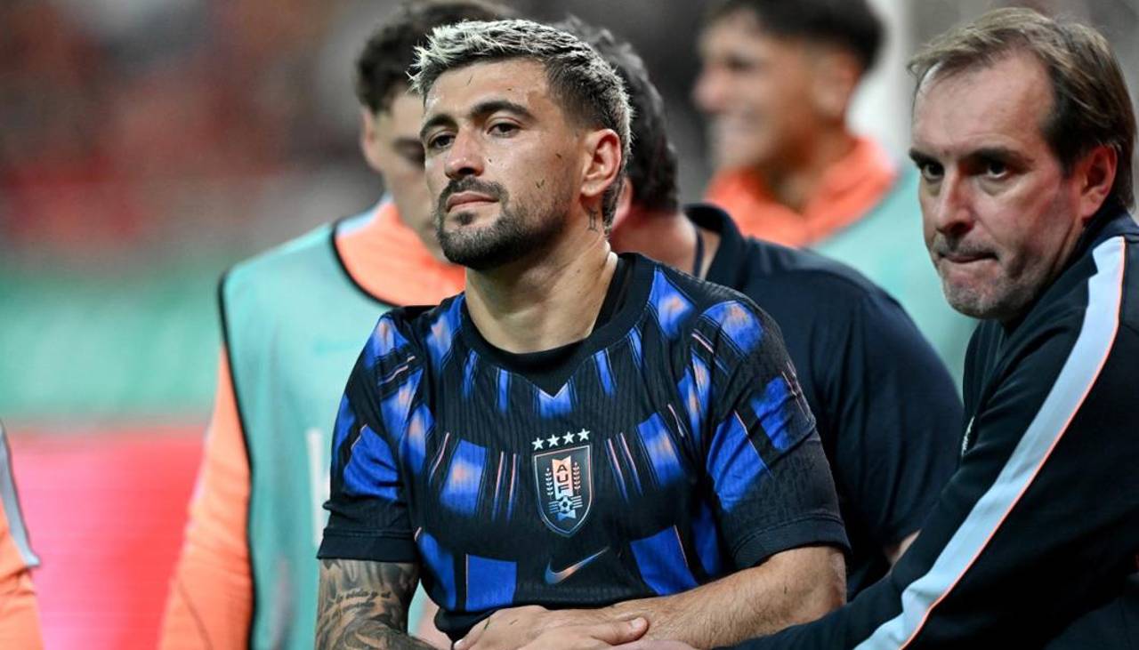 De Arrascaeta sufre grave fractura de la muñeca y será baja en el Flamengo