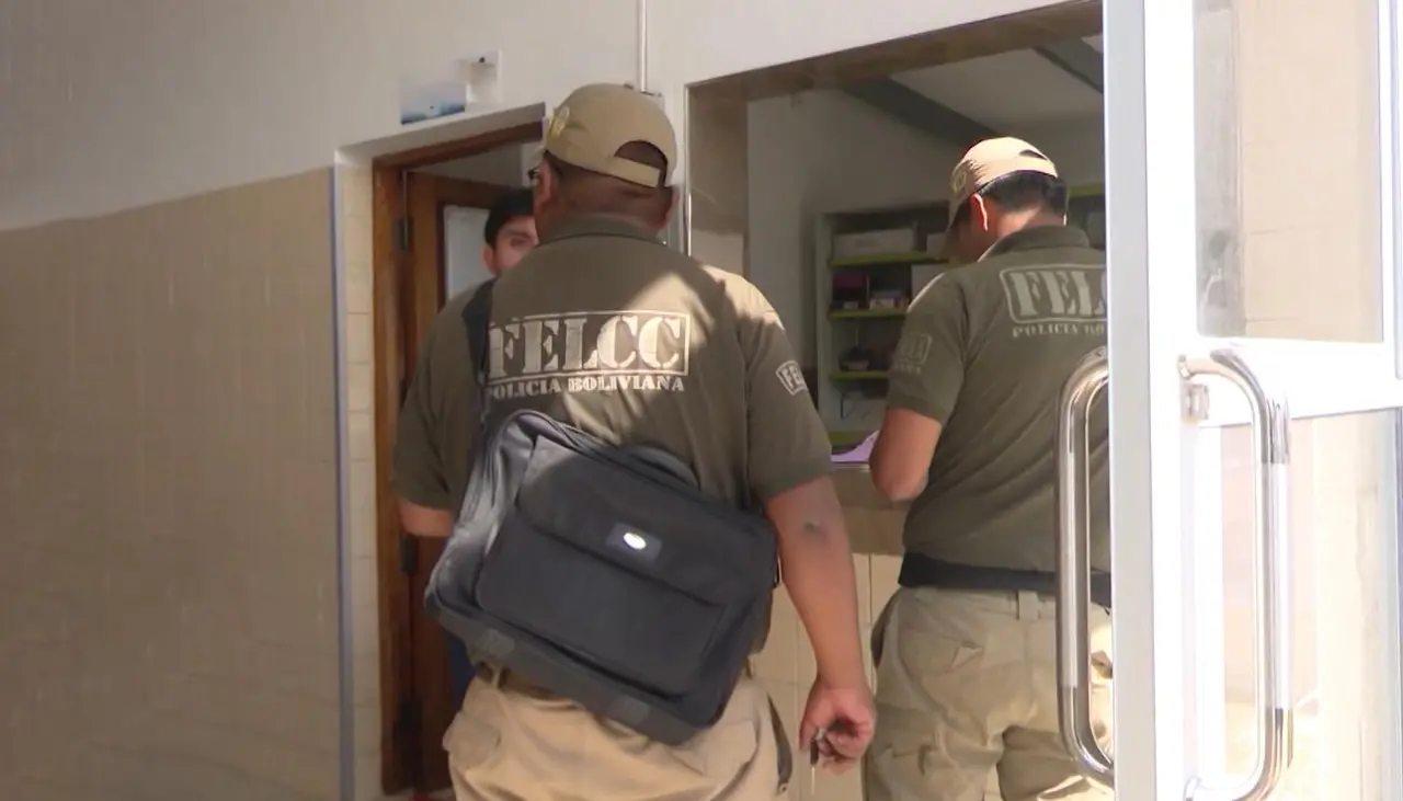 Hallan un feto en el basurero de un baño de una universidad privada de Oruro