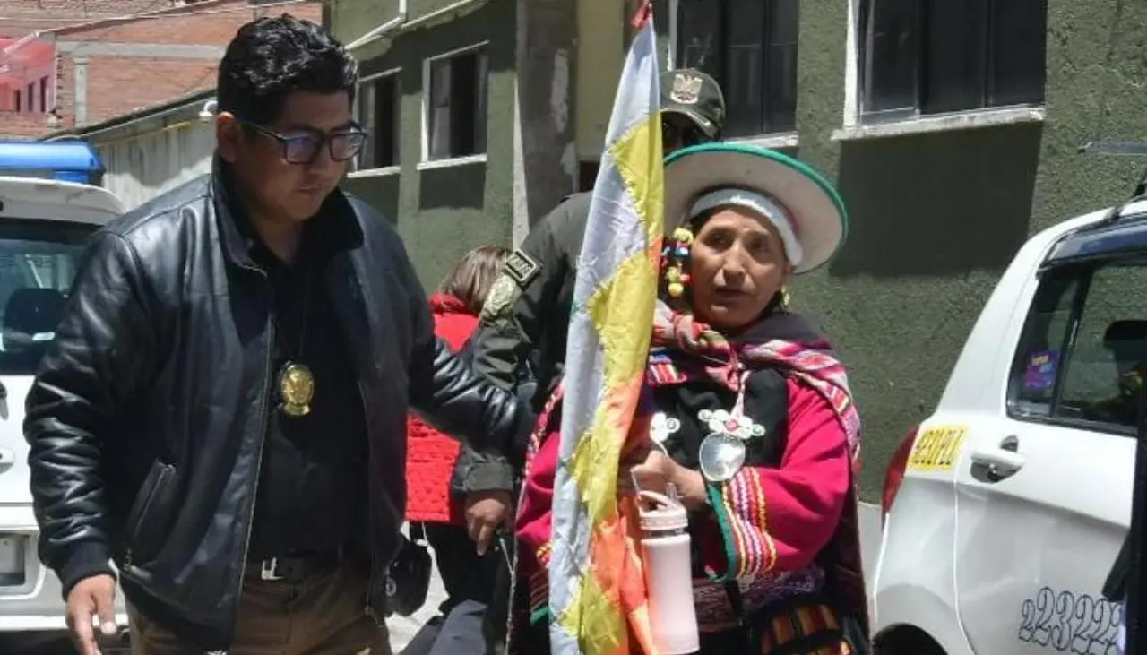 Fiscalía pide cuatro meses de detención preventiva para Lidia Patty por caso del Fondo Indígena