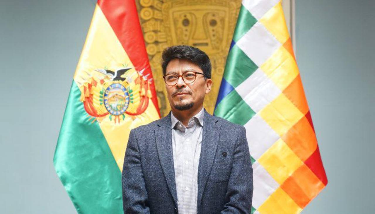 Aramayo asume de forma interina el Ministerio de Defensa durante viaje de Justiniano a Perú