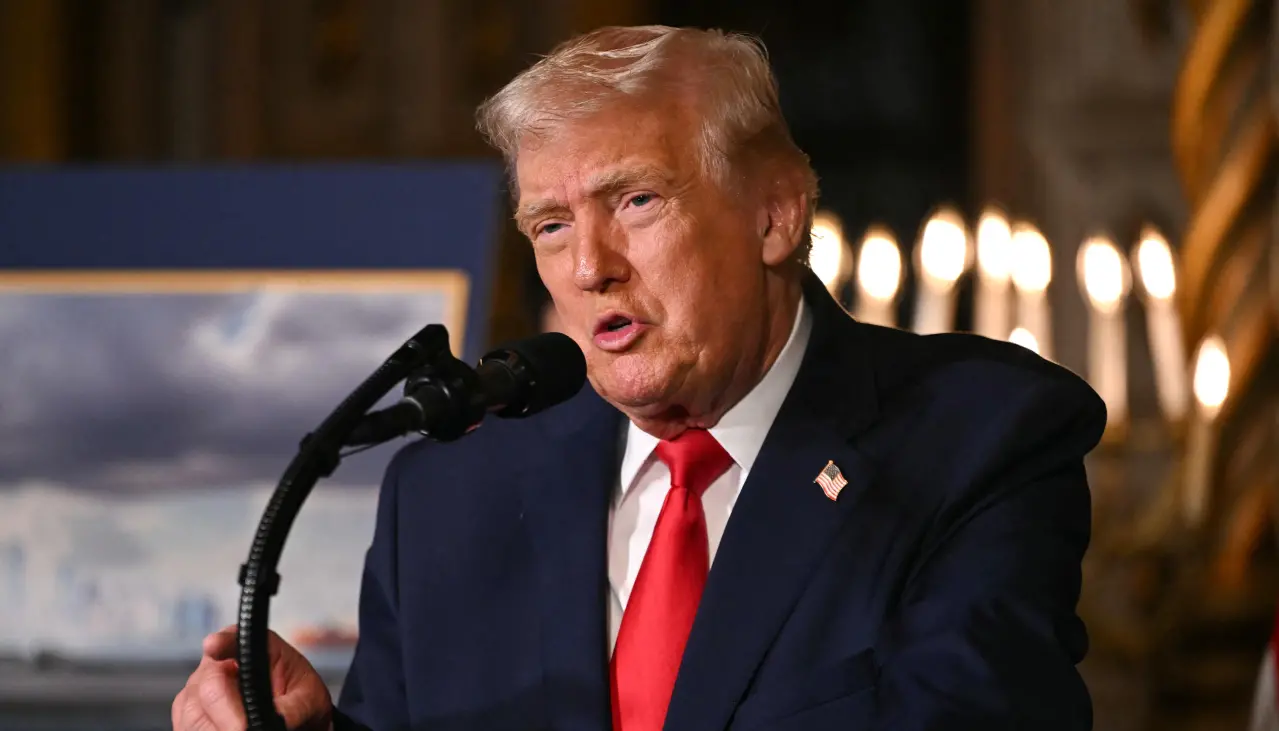 Trump dice que lo más “inteligente” que puede hacer Maduro es dejar el poder