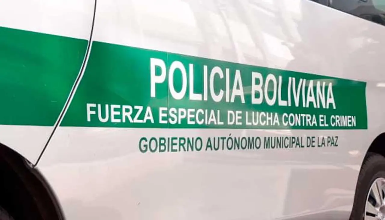 Fiscalía imputa por homicidio a la mujer acusada de matar a su hijo con tres puñaladas, señala la Policía 