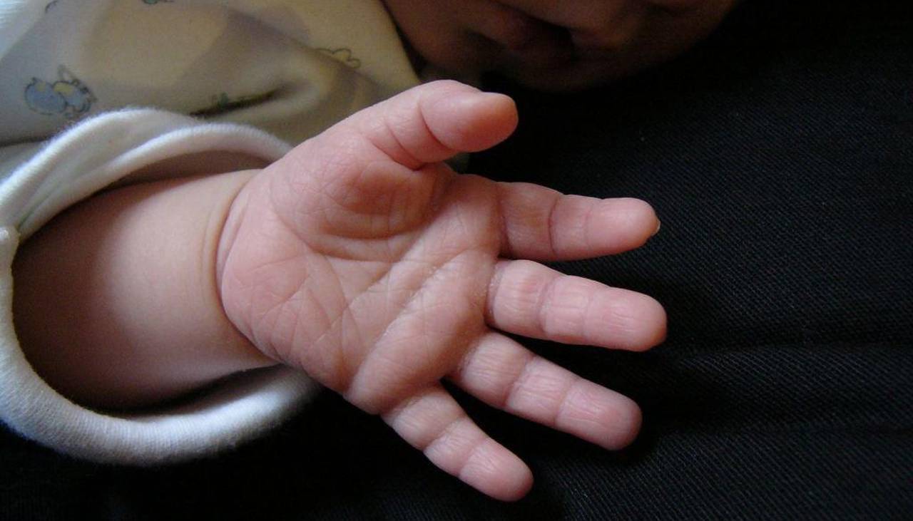 Compleja confusión en Potosí: Tuvieron que recurrir al ADN para definir quiénes eran las madres de dos recién nacidas