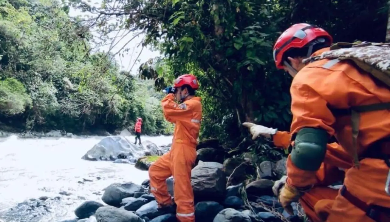“No nos hemos extraviado”, dicen los voluntarios que ingresaron a los Yungas para rescatar a una mujer herida