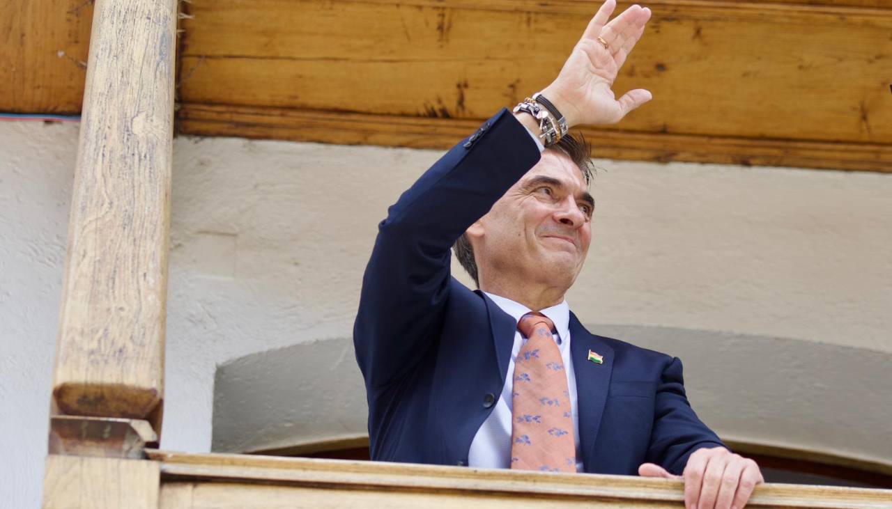 Cinco presidentes y una delegación de EEUU llegarán para la toma de mando de Rodrigo Paz, según ministro