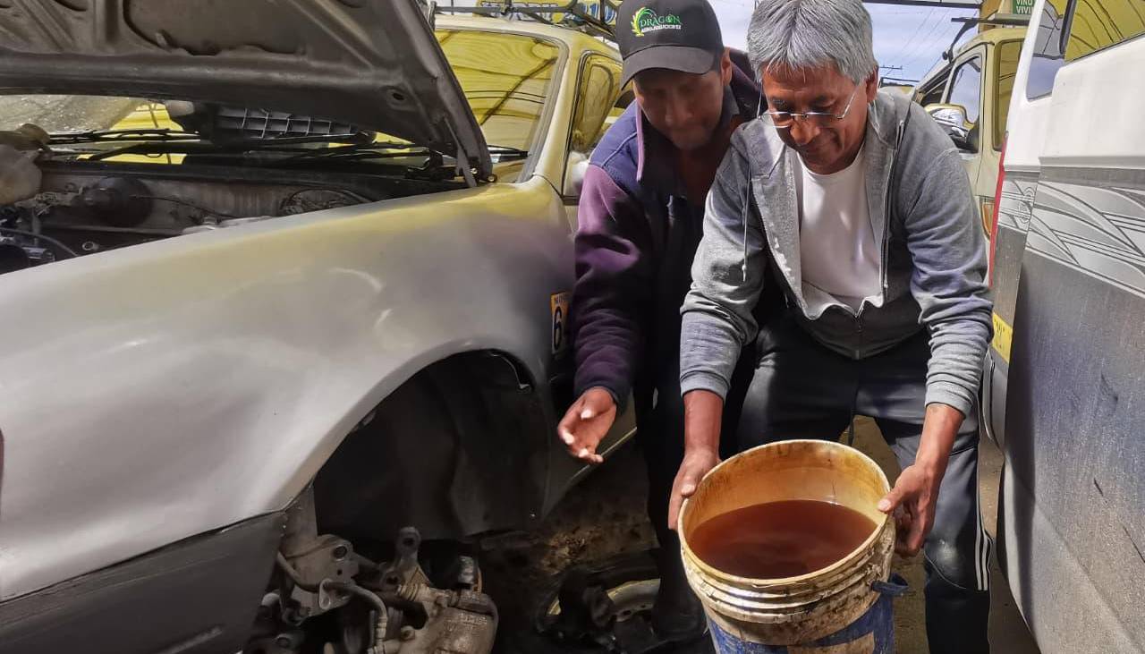 Asosur deslinda responsabilidad por calidad de combustible: “Somos el último eslabón de la cadena de suministro”