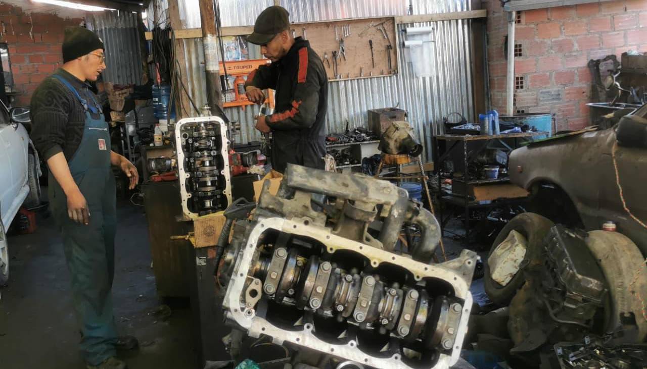 Choferes dicen que no aceptarán plazo límite para reclamos por la gasolina desestabilizada