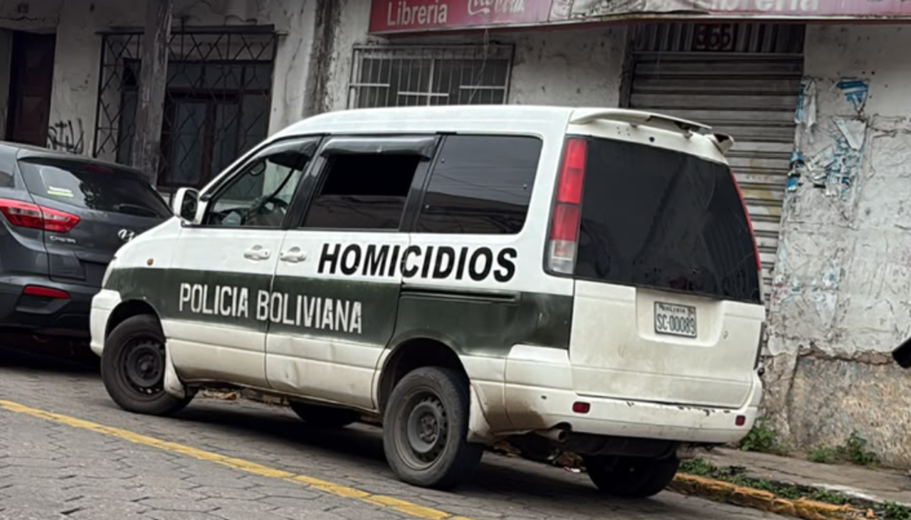 Fiscalía investiga como homicidio la muerte de una mujer: era trabajadora del hombre que disparó