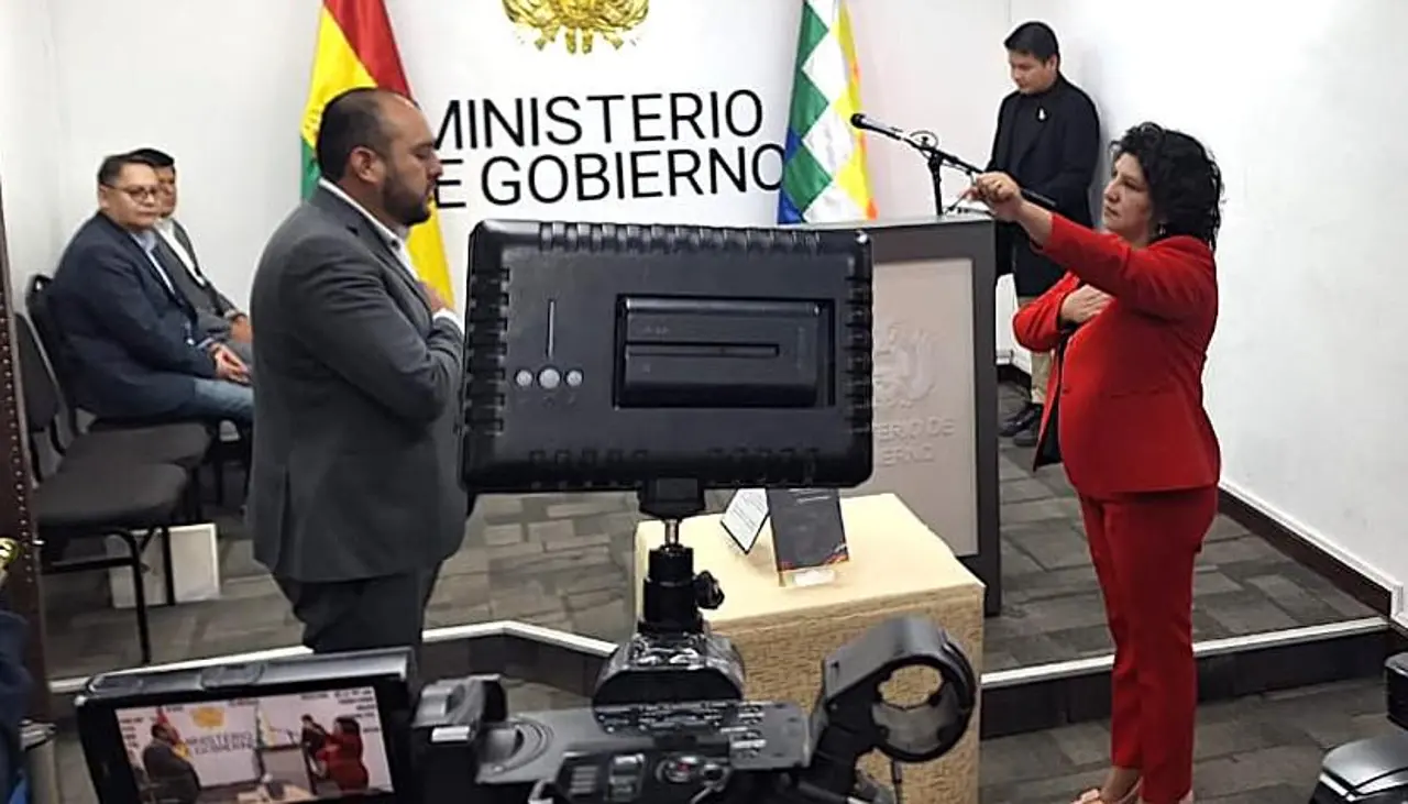 Carola Arraya jura como viceministra de Seguridad Ciudadana con la meta de fortalecer el sector con perspectiva genero