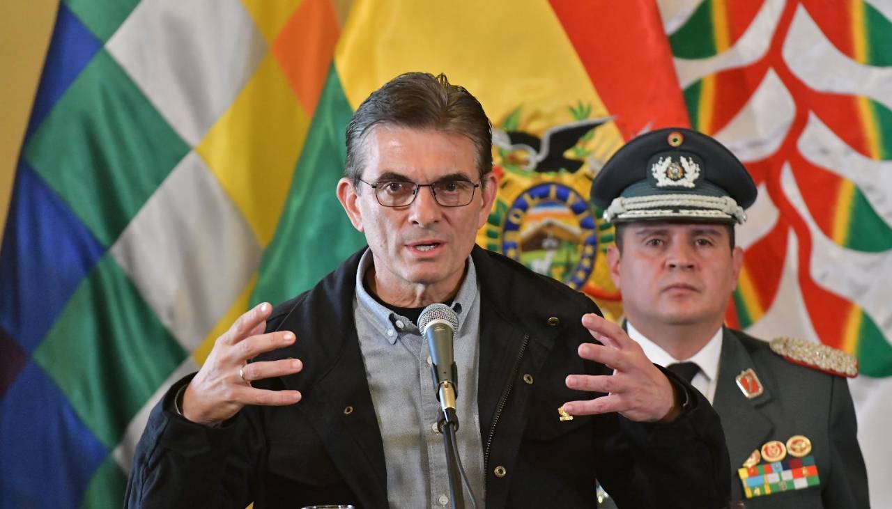 Paz anuncia ley para reglamentar el estado de excepción y espera que el Parlamento la resuelva “pronto”