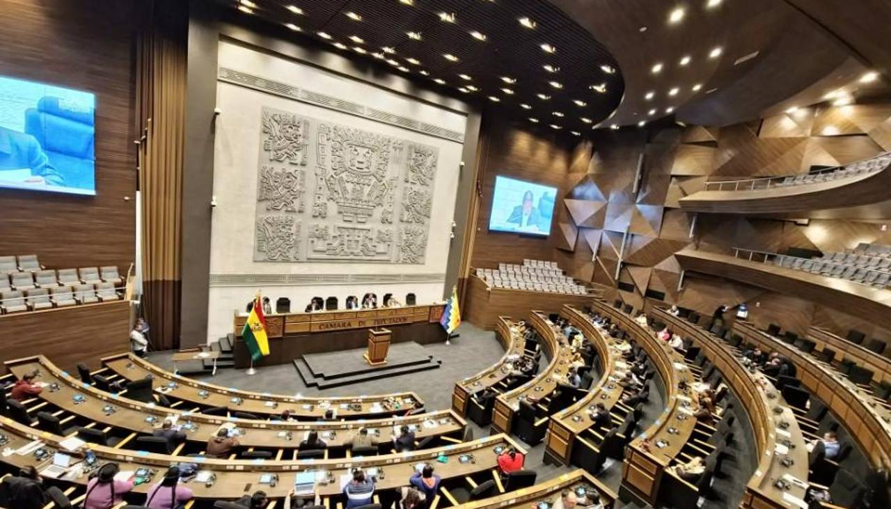 Asambleístas retoman funciones tras receso legislativo; 9 créditos figuran en la agenda semanal de Diputados 