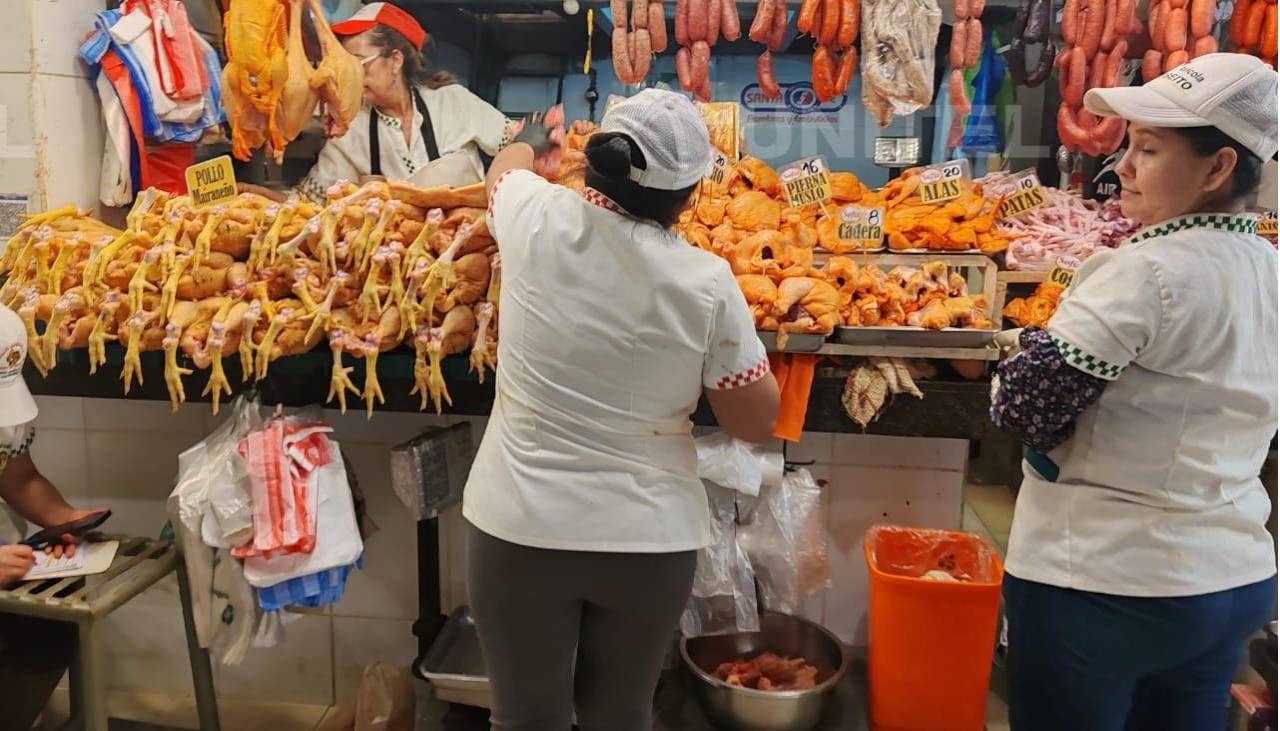 Advierten que el alza de precio de alimentos tiende a continuar y hay preocupación entre compradores