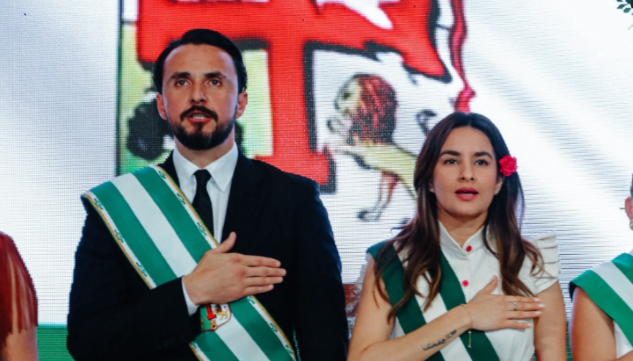 Gobernador de Santa Cruz viajará a Europa para buscar financiamientos y señalan que se reunirá con el Papa León XIV